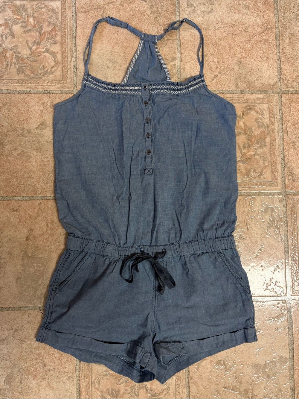 Garage romper